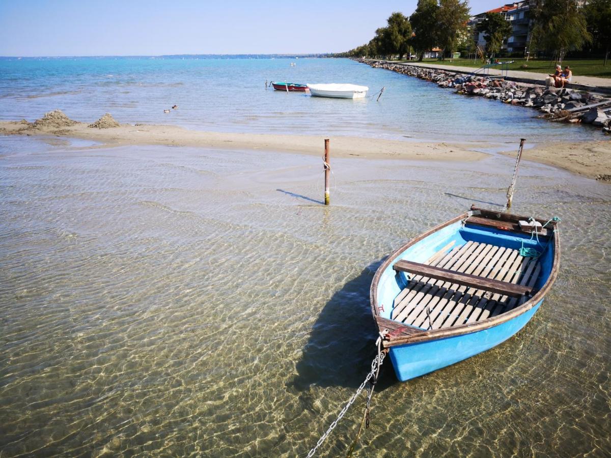 Eda Beach Apartman Siofok Exterior photo